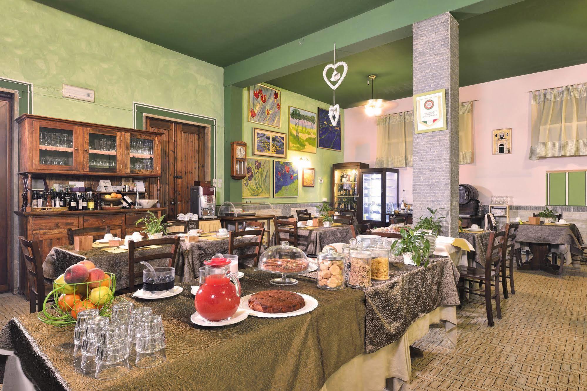 Antica Locanda Luigina Mattarana Exteriör bild